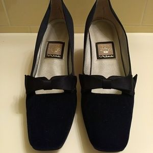 Nina navy blue velvet and satin kitten heel